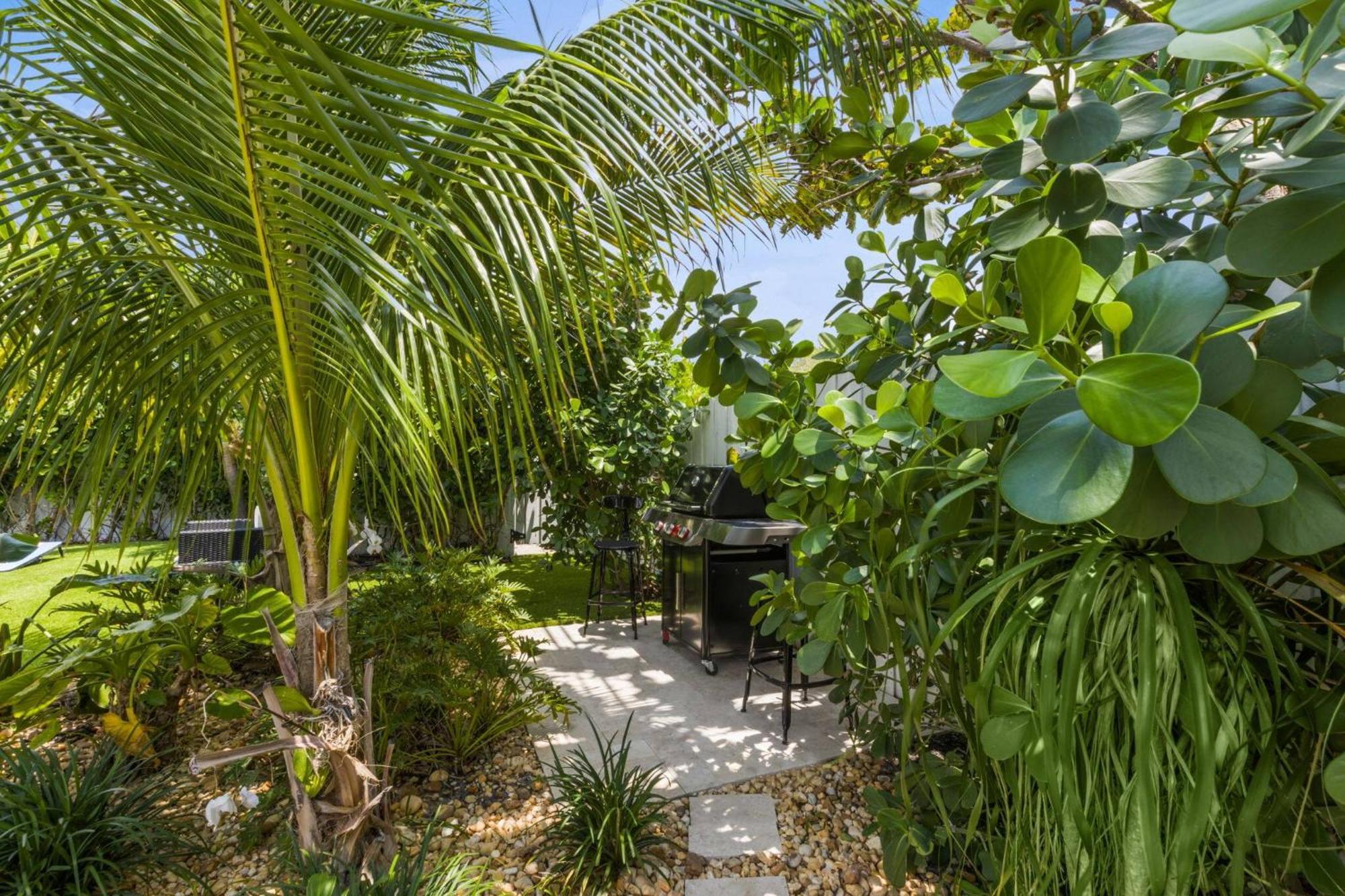 New! Luxurious Villa With Pool In 西棕榈滩 外观 照片